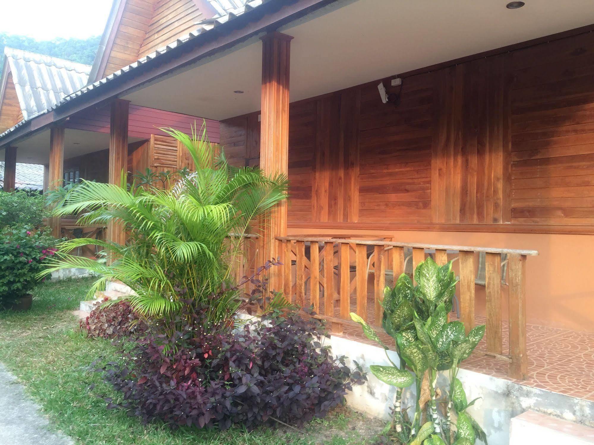 Poonsap Resort Ko Lanta Kültér fotó